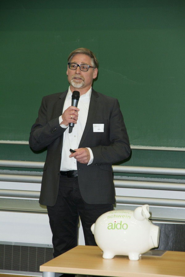 Vorträge & Podiumsdiskussion