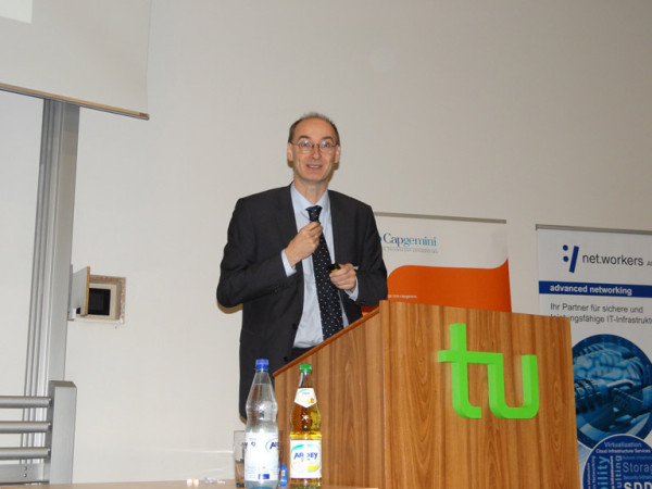 Dr. Dirk Häger